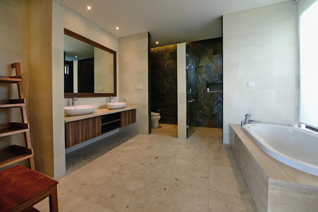 Uluwatu Villa Exteriör bild