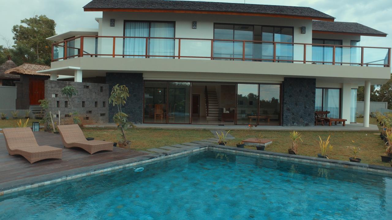 Uluwatu Villa Exteriör bild